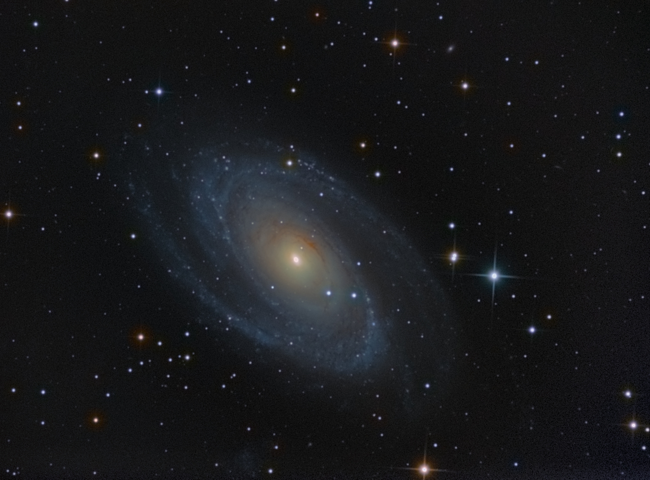 M81_LRGB_NEW_MLT_star color.jpg