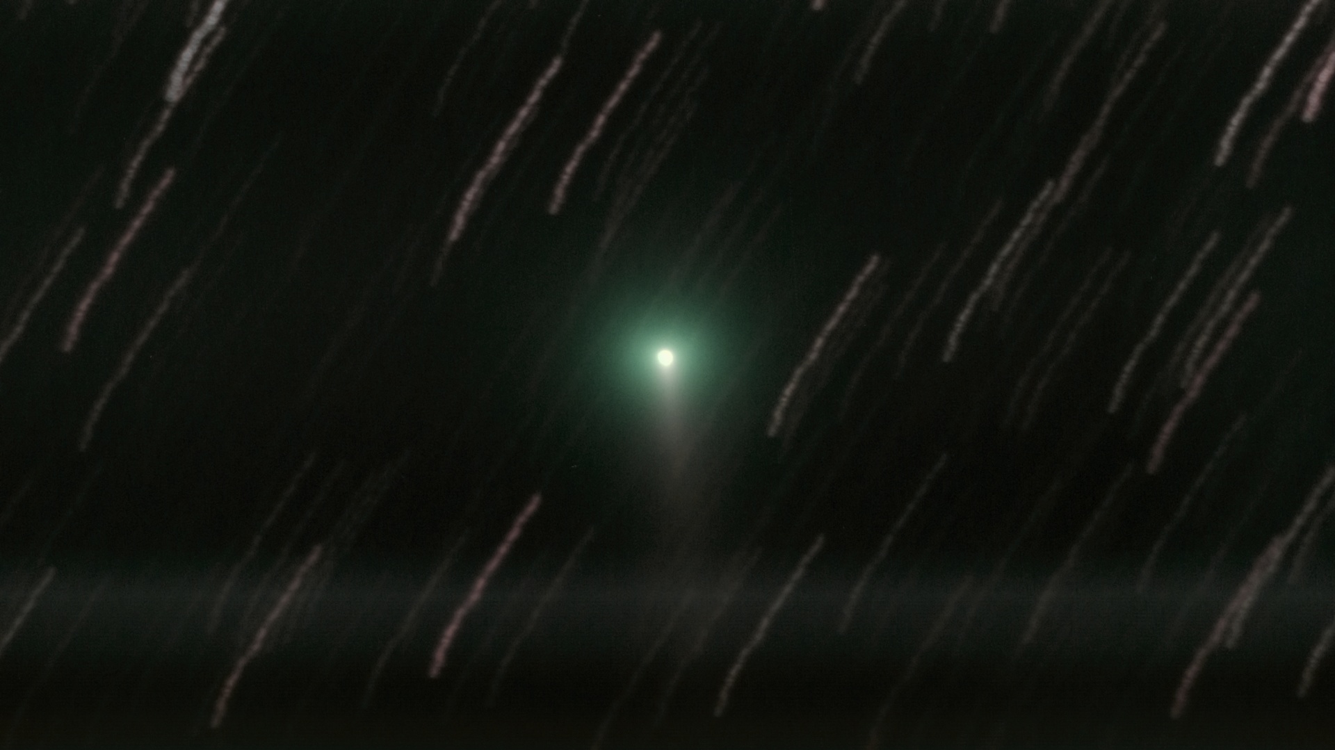 kometa_y1_atlas_45x1.jpg