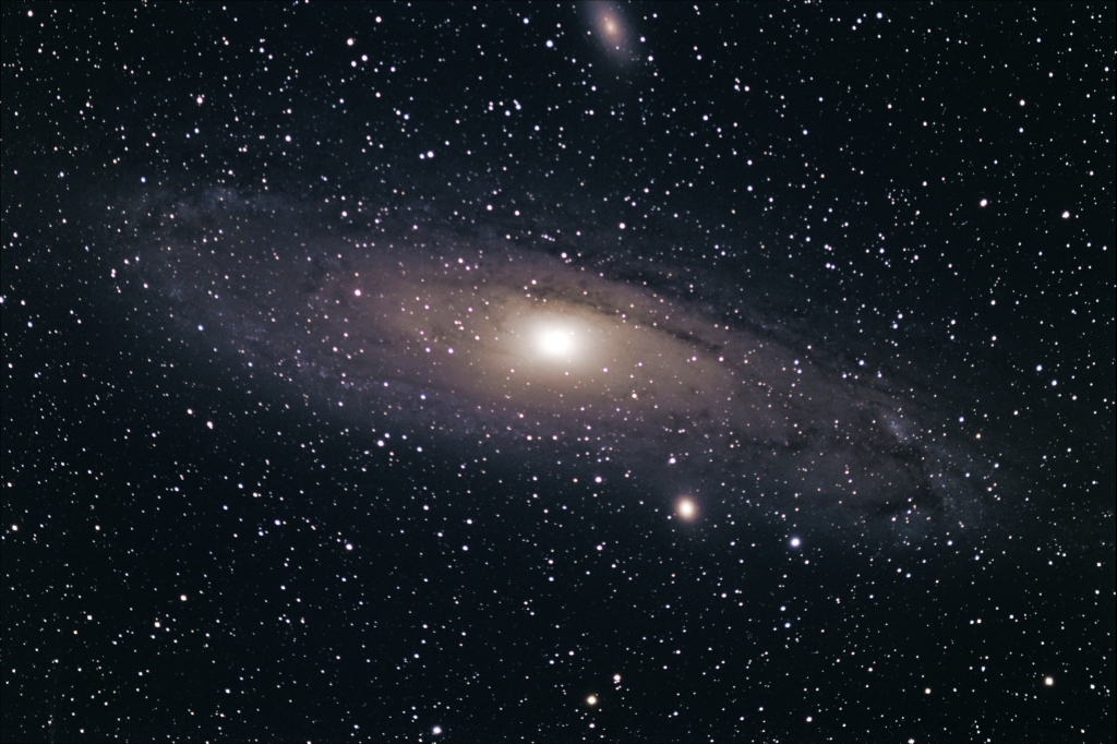 M31_ae_small.jpg