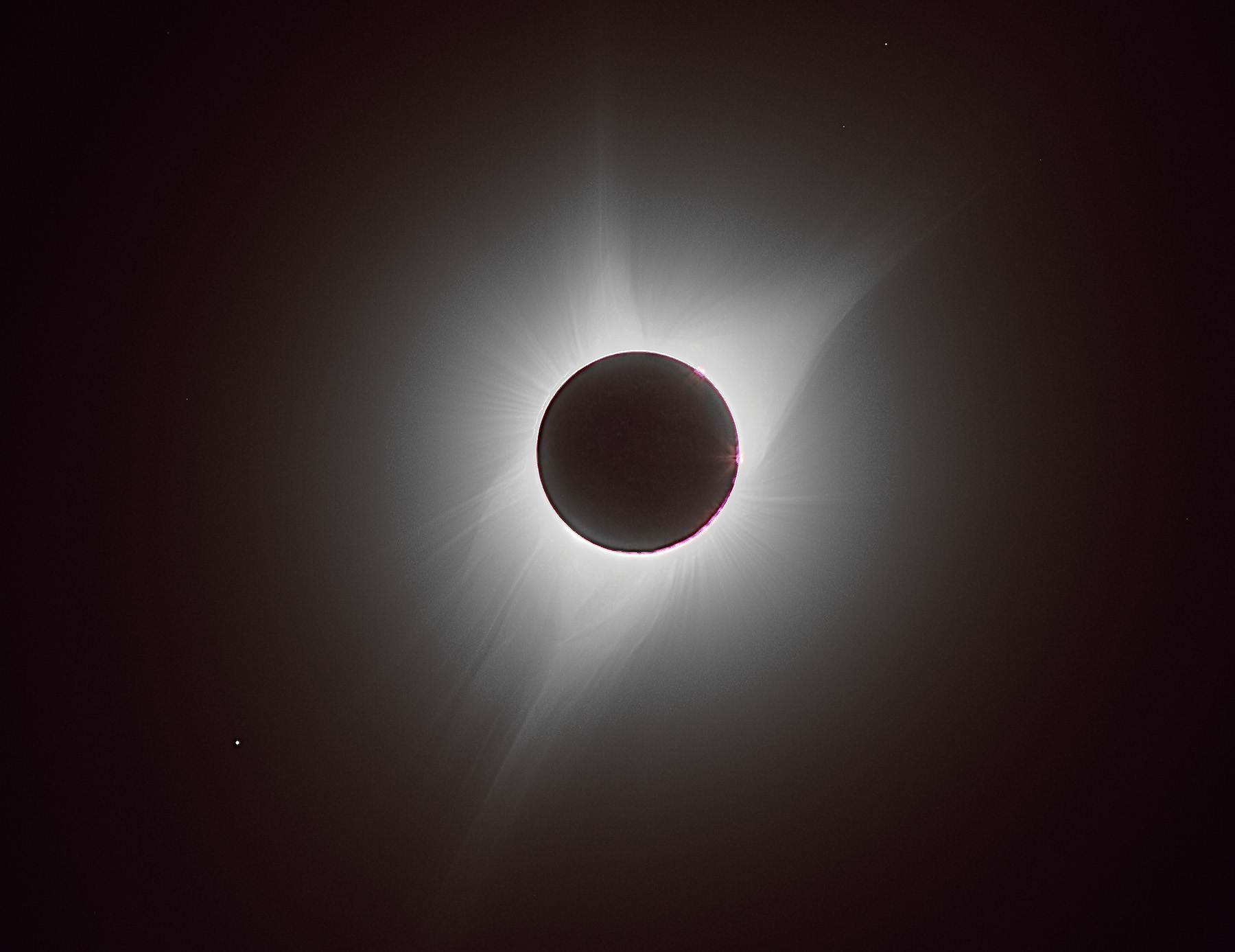SUN_eclipse.jpg