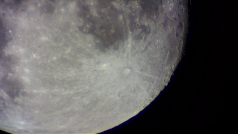 mesiac1.jpg