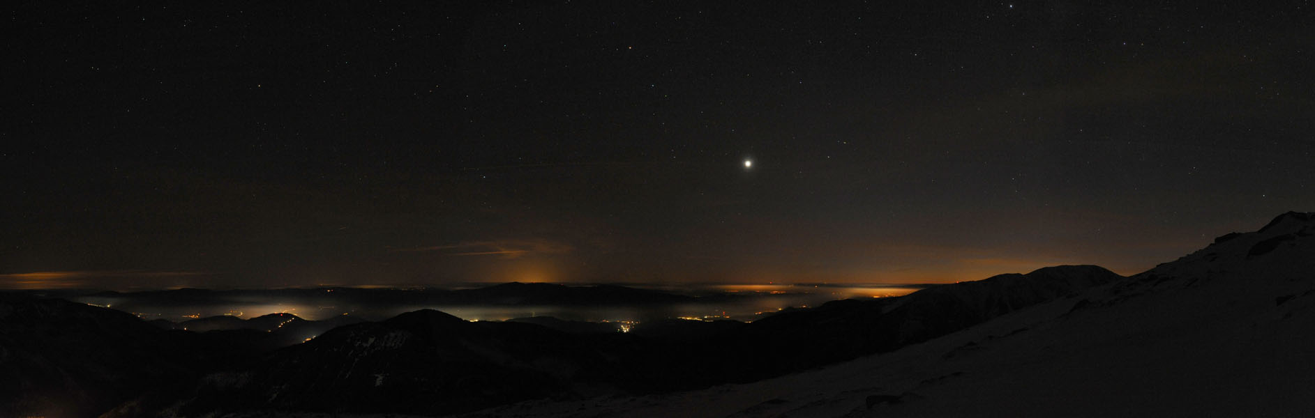 Pano_Chopok_night_sm.jpg