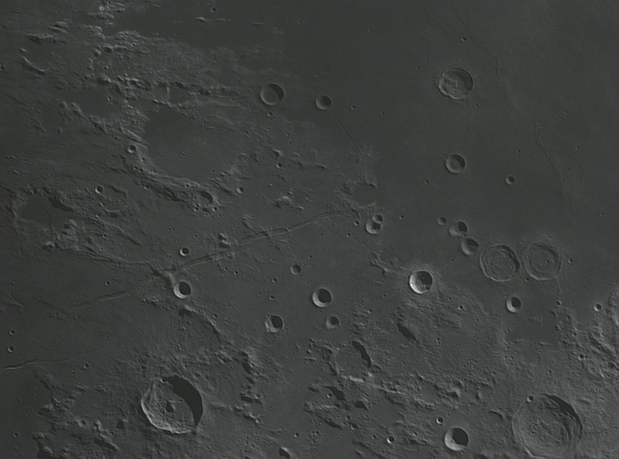 2023-05-27-1620_5-R-IR-Moon_lapl4_ap1189 2.jpg