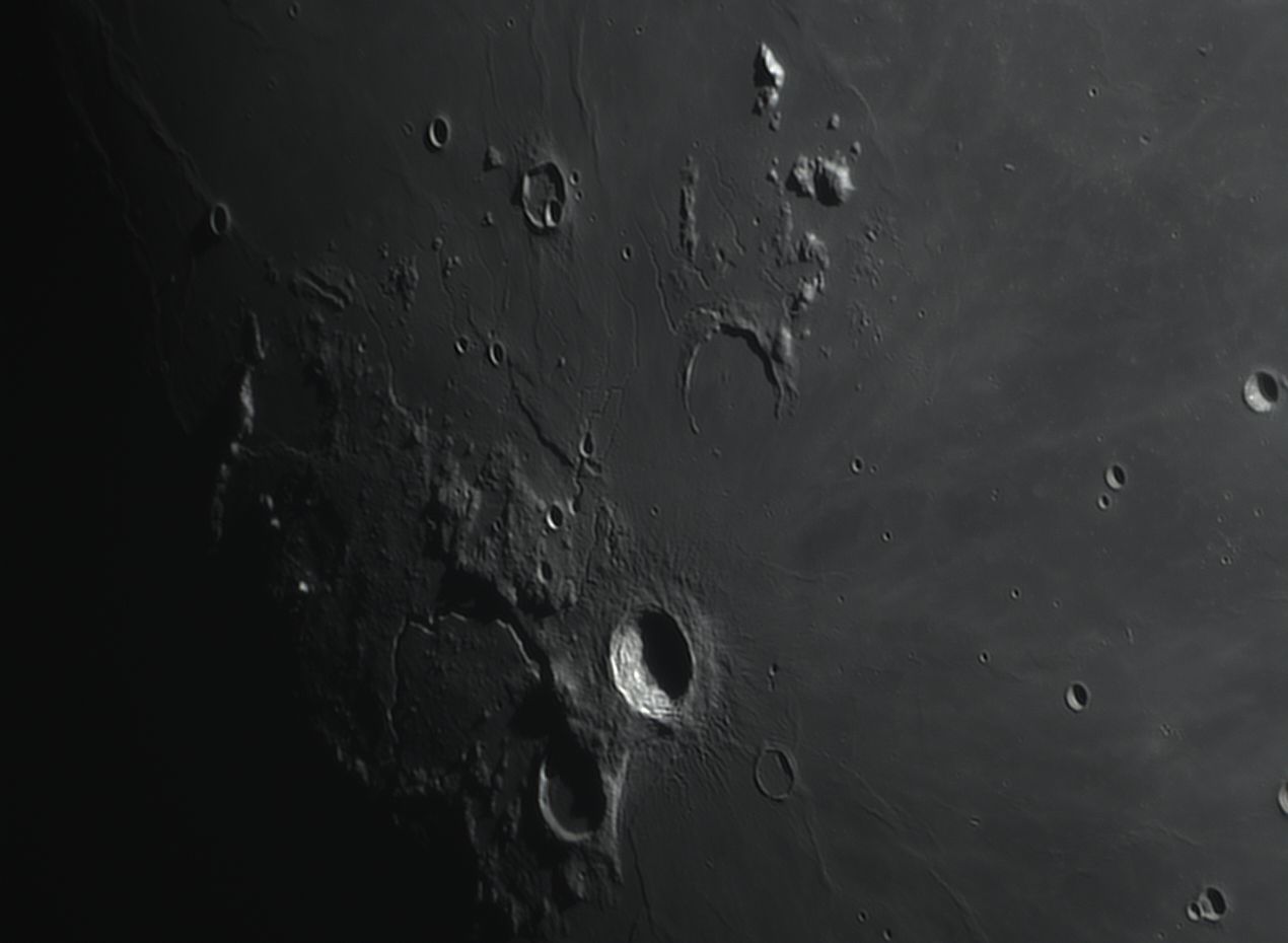 2023-05-31-1852_9-R-IR-Moon_lapl4_ap753 2.jpg