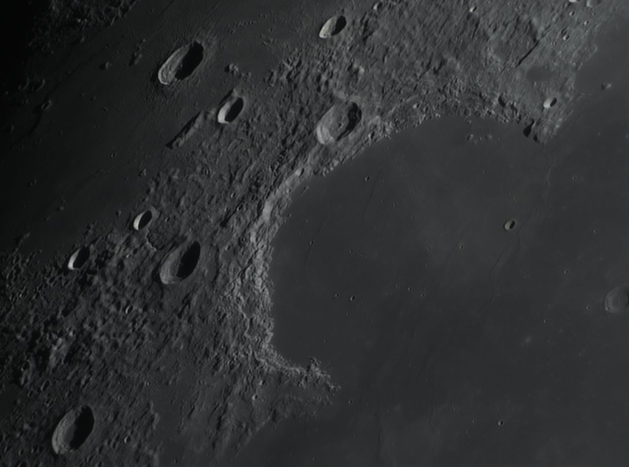 2023-05-31-1906_9-R-IR-Moon_lapl4_ap1018.jpg