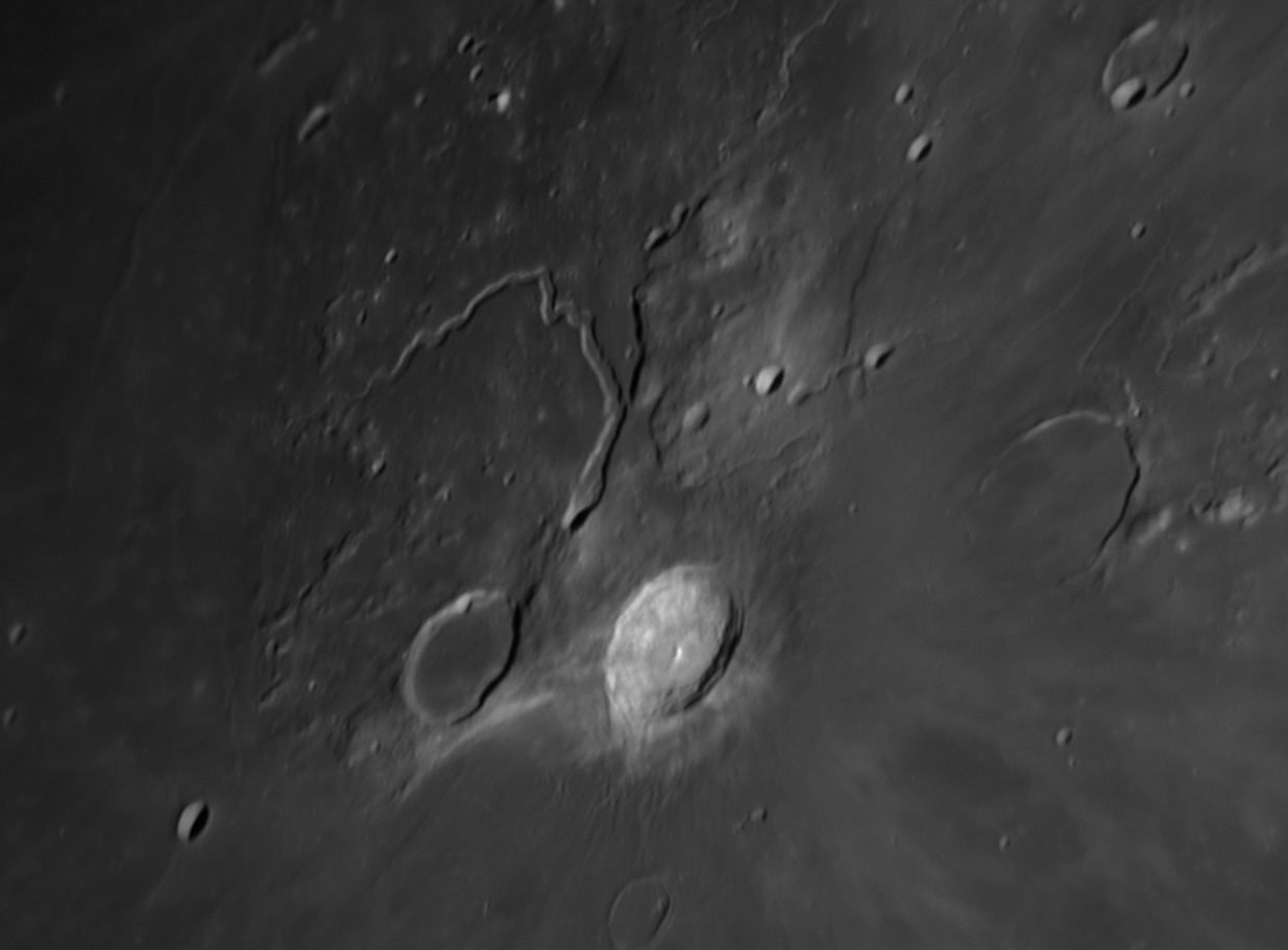 2023-09-27-2002_7-R-L-Moon_lapl4_ap876 2.png