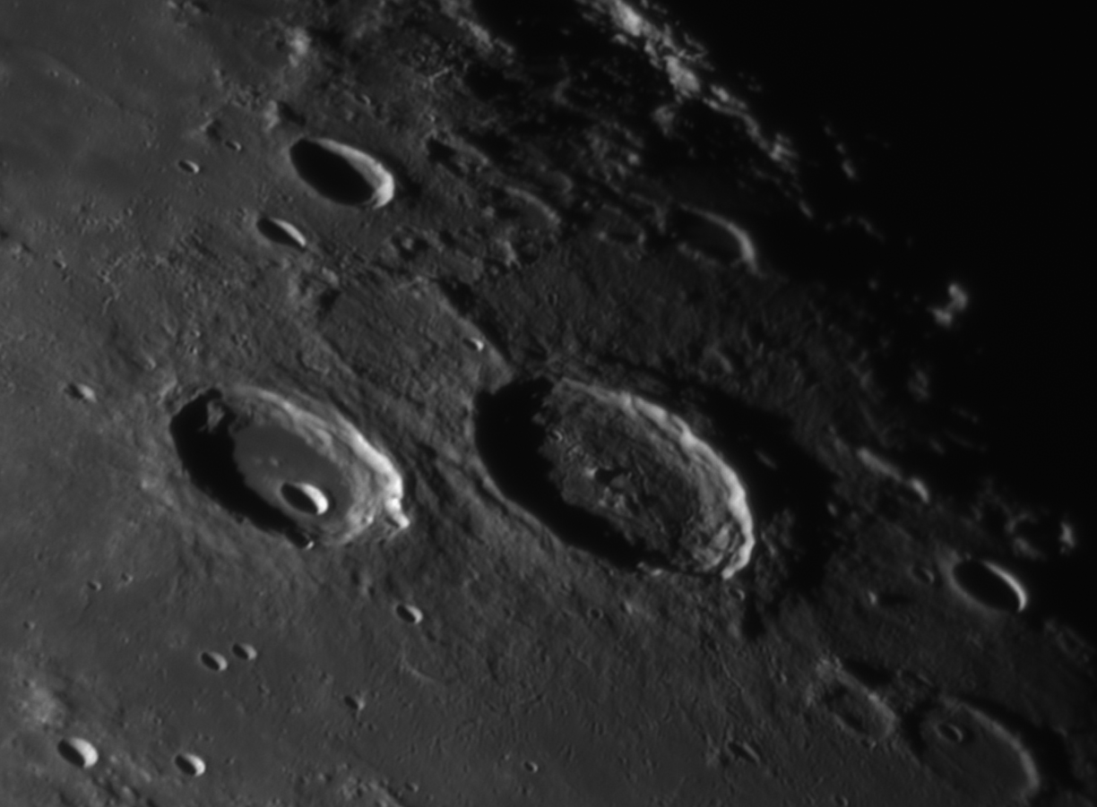 2023-10-02-2046_1-R-L-Moon_lapl5_ap733 3.png