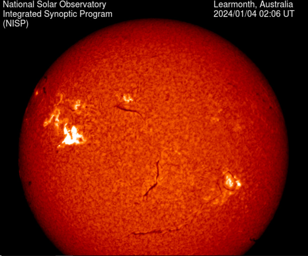 Erupce M3,9 v AR3536, 4.1.2024, maximum 01h 50m UT, Learmonth GONG.png