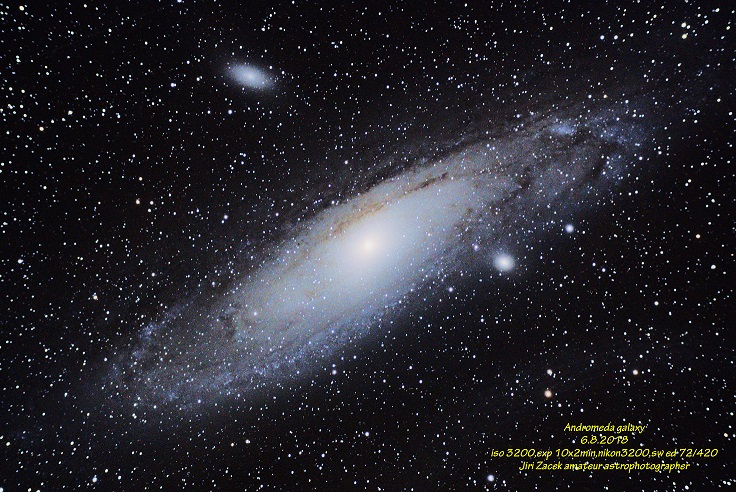 Andromeda 6.8.2018 iso 3200 exp 10x2min.jpg