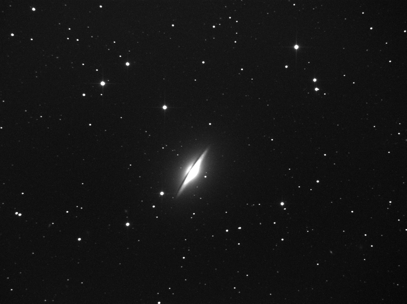 M104_Sombrero Galaxy_3x300s_CLS_guiding.jpg