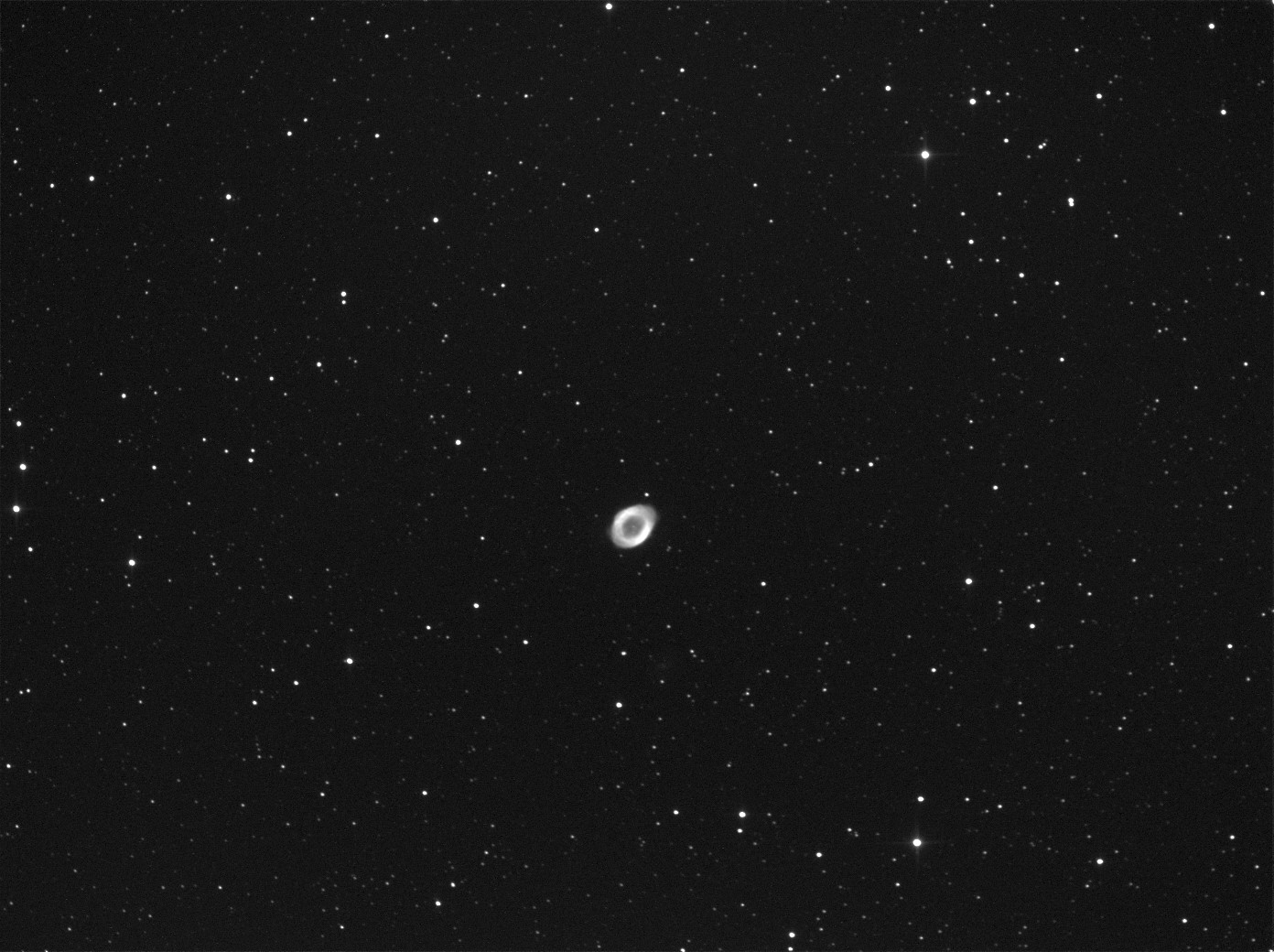 M57_Ring nebula_N200_5x45s_CLS_corrector_guiding.jpg