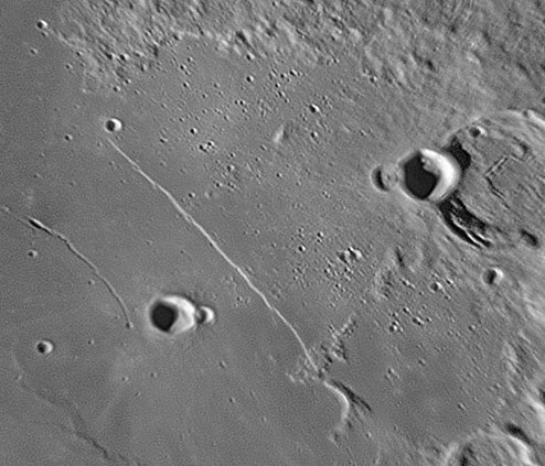 Rupes_Recta_23_9_2016_06_24_49R_1400obr.jpg