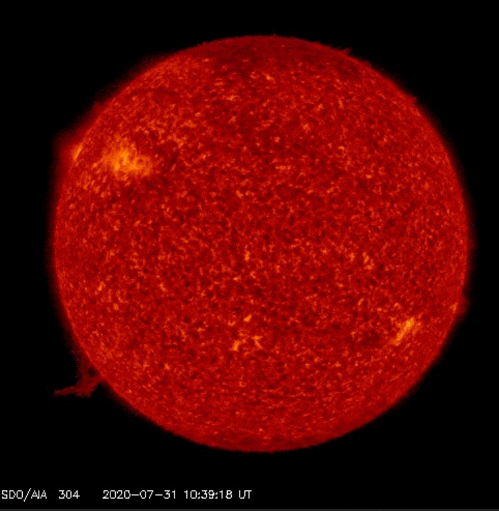 Surges 31.7. 10h39m18s UT, SDO.png