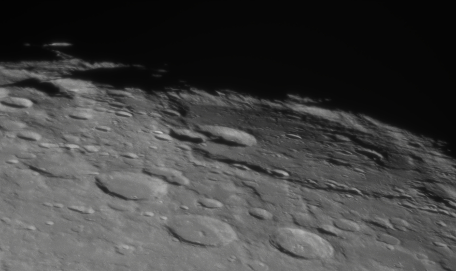 R_conv_2021-02-25-1951_6-Moon16bitA290bin1_g4_b3_ap263_X.jpg