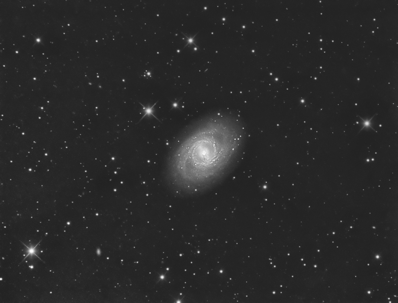 M95_galaxy_CLS_4.jpg