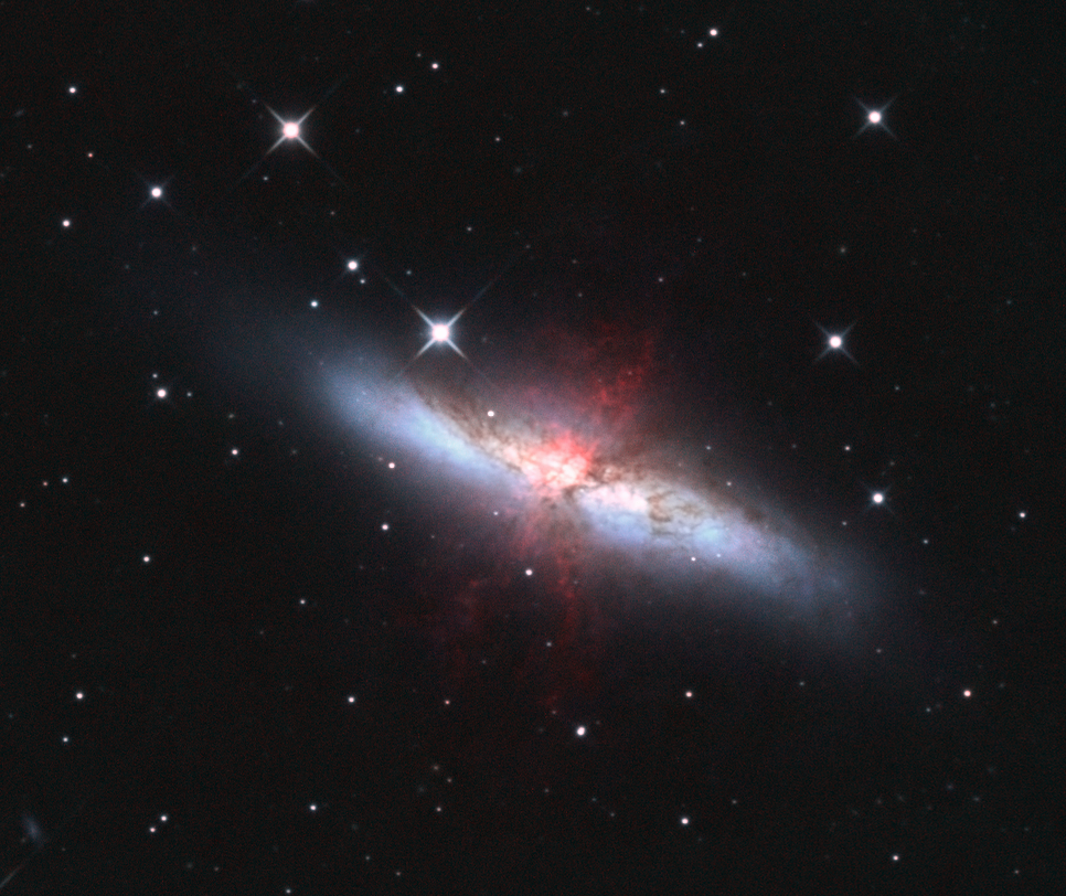 M82.jpg