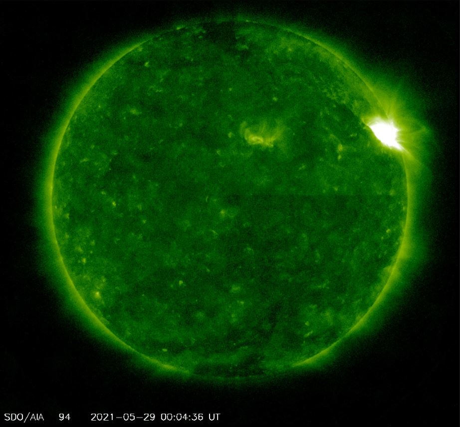 SDO-AIA-94.JPG