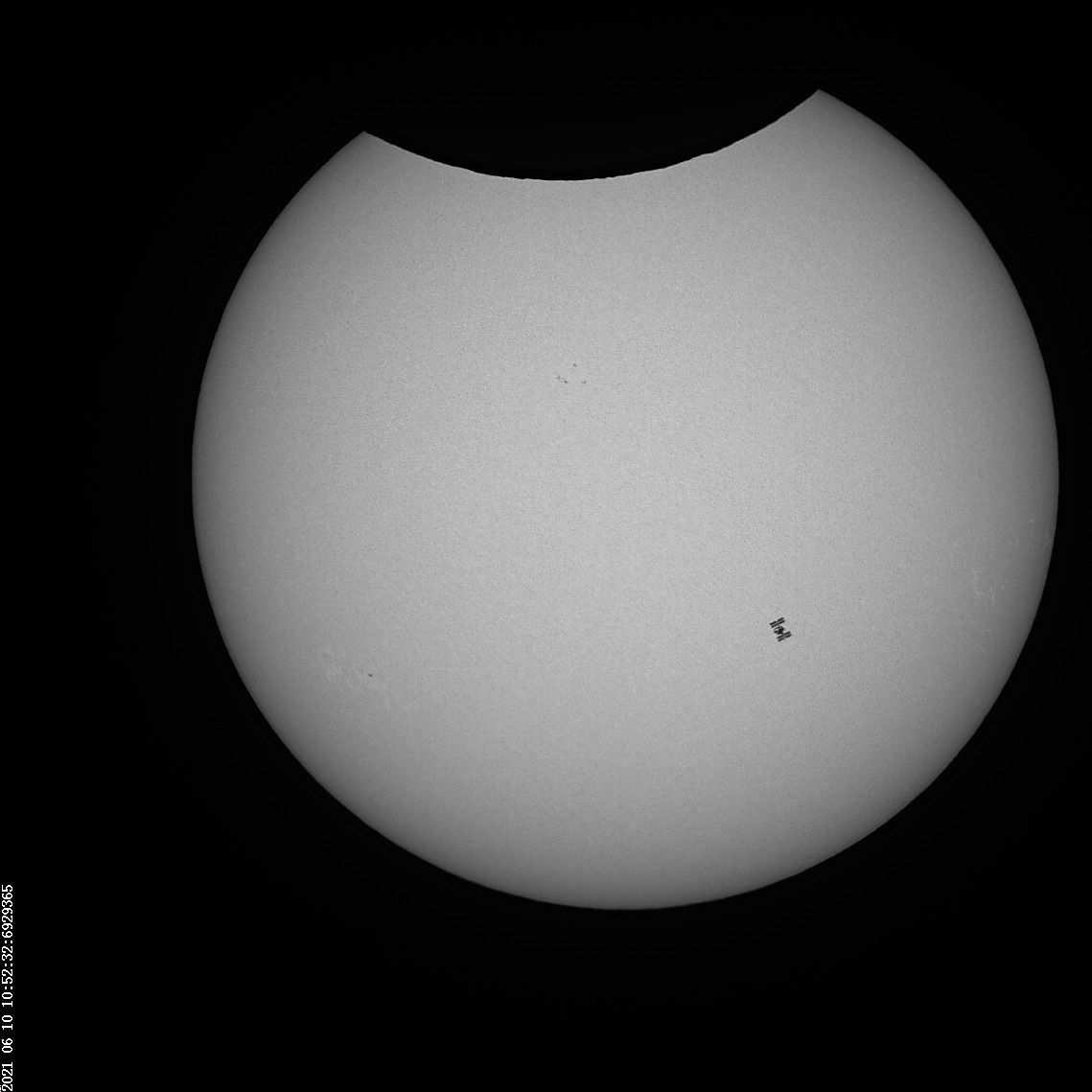 SUN-ISS-53013.jpg