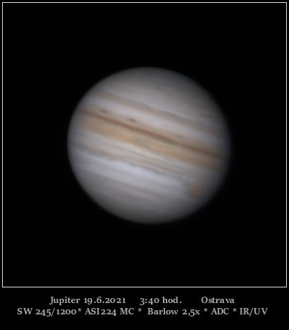Jupiter 19.6.2021 3.40h.jpg