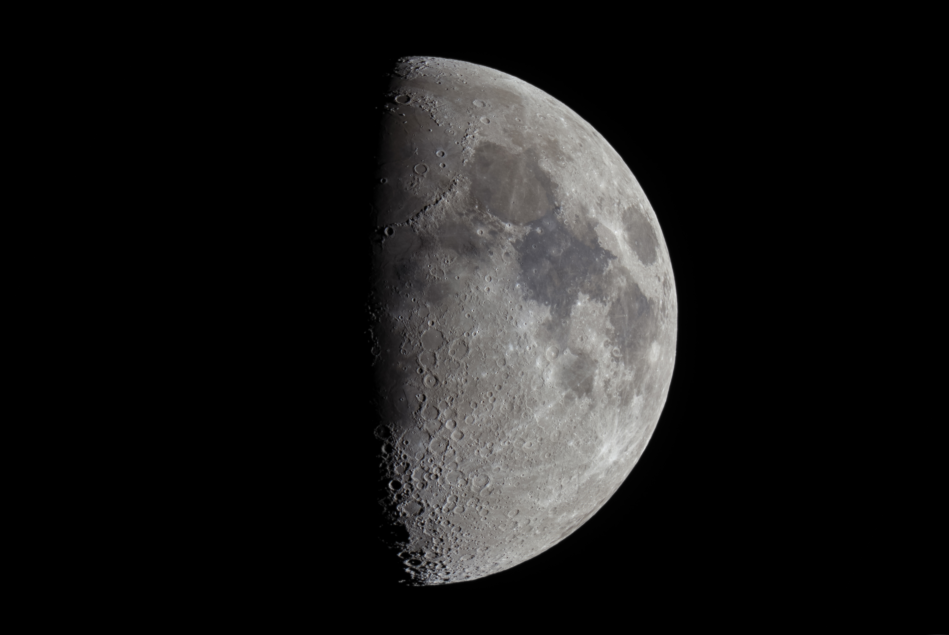 moon 210618.jpg