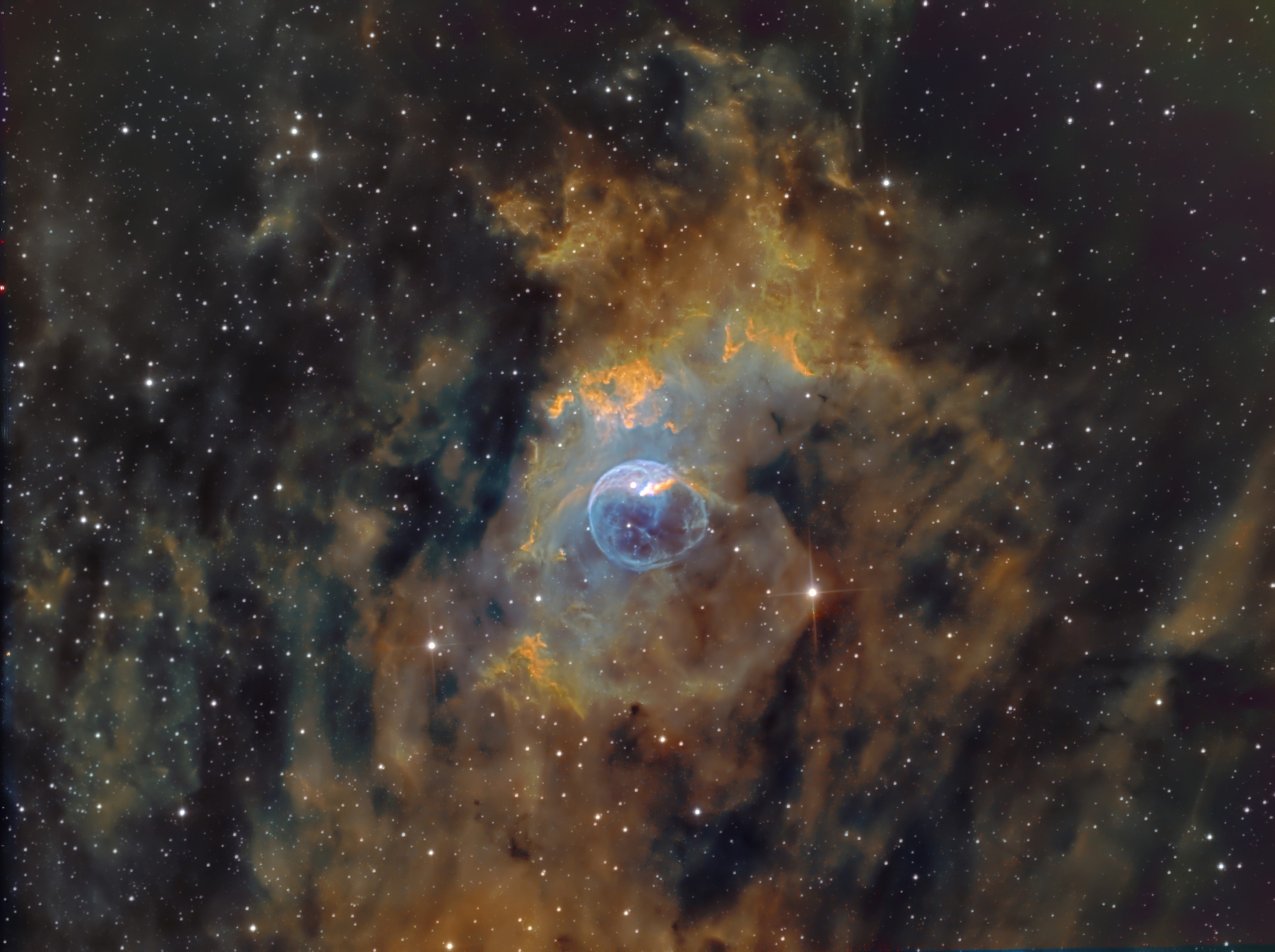 NGC 7635_HST.jpg