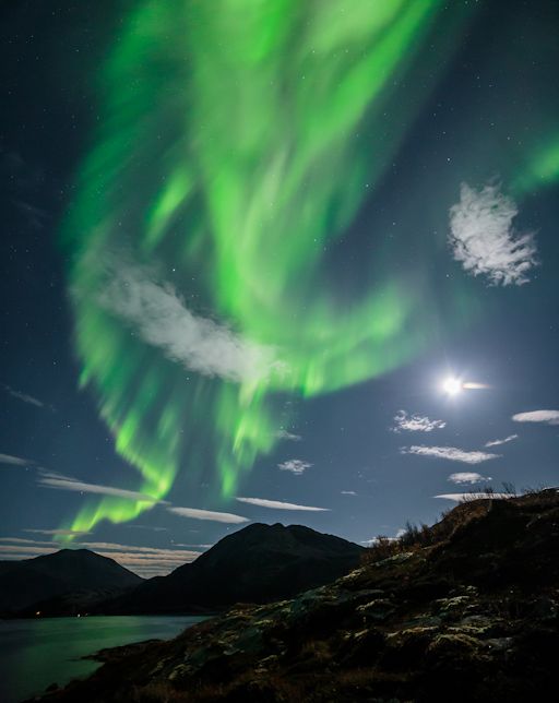 Polární záře nad Tromso, Norsko, 7.10.2017.jpg