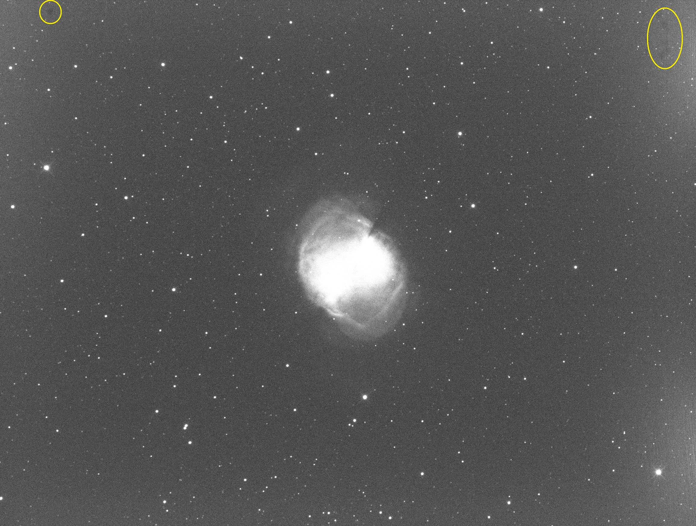 M_27_Light_OIII_300_secs_2021-11-06T18-16-45_003-Omb2.jpg