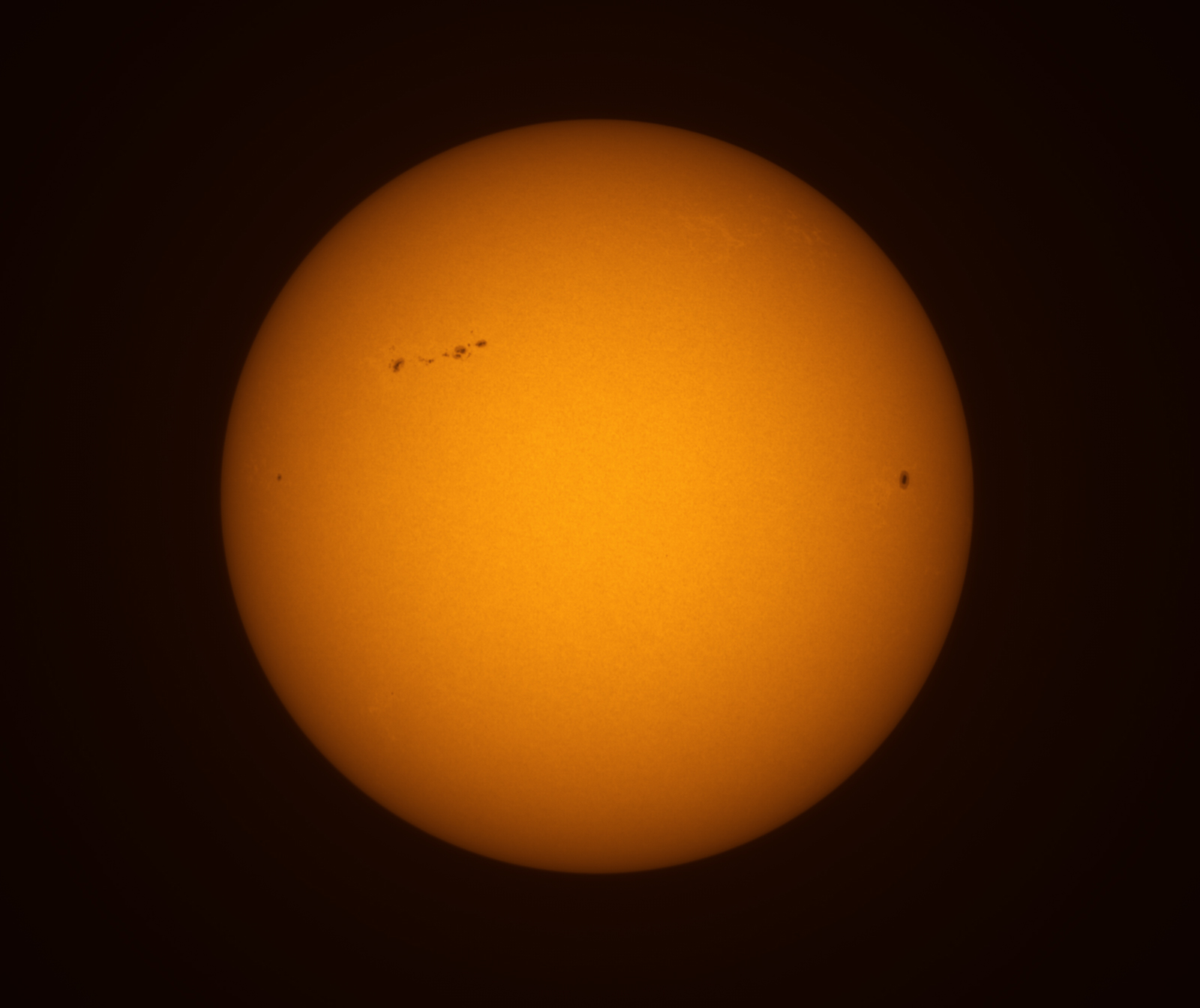 Sun_130322_norm_ASI1600_1x2ms_lapl5_ap5832_ps_small.jpg