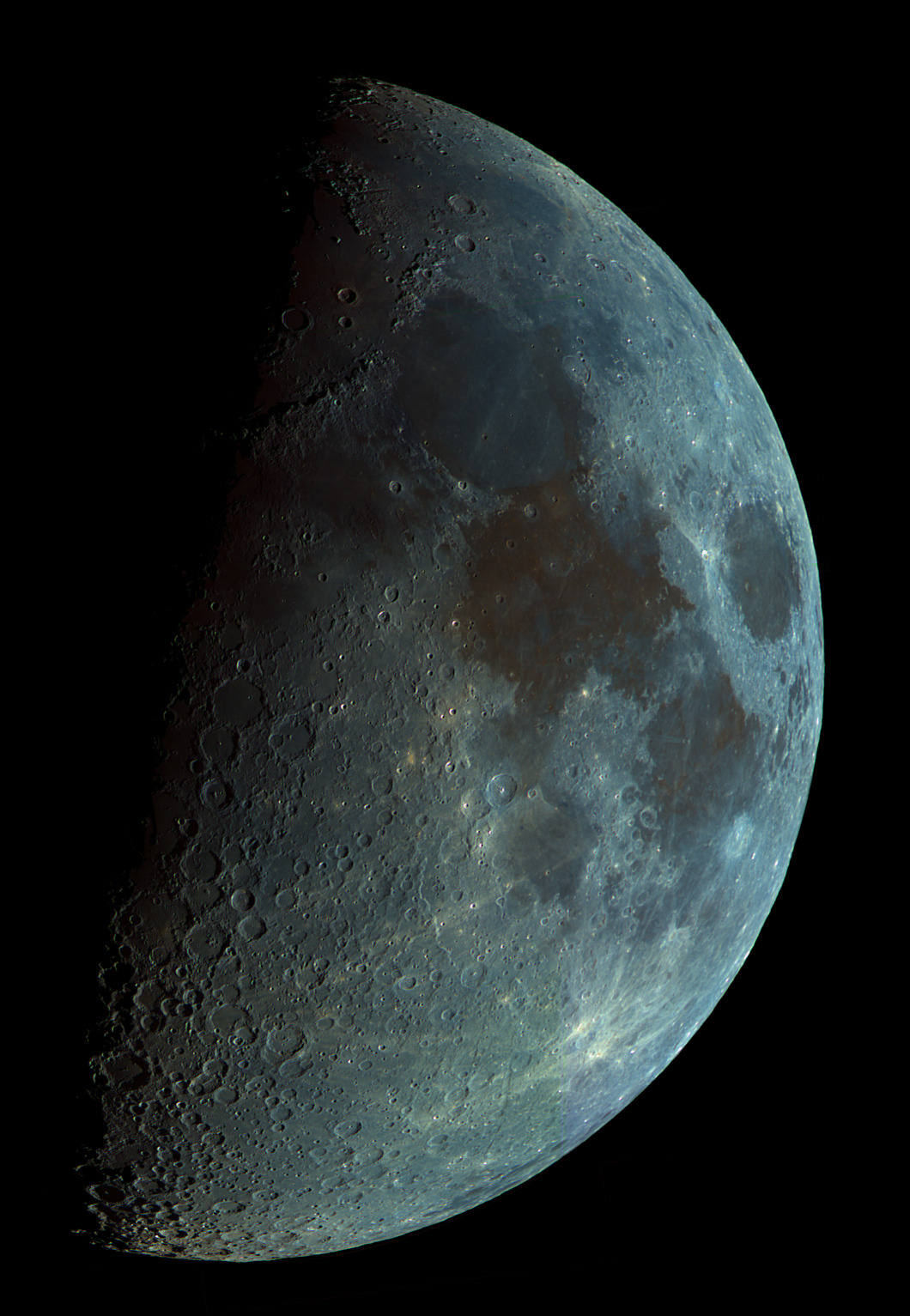 Mesiac-rg1-rgb-balance-scaled1.jpg