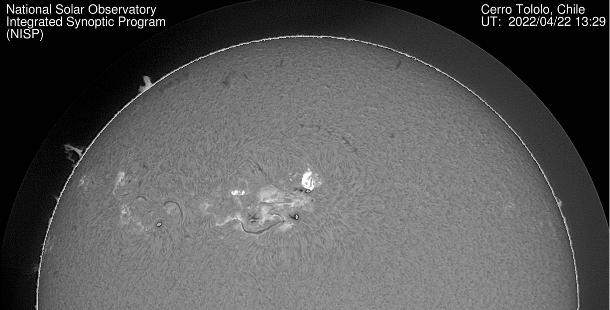 Flare  M3-43 , 22.4.2022,  13h 29m UT, GONG Cerro Tololo.png