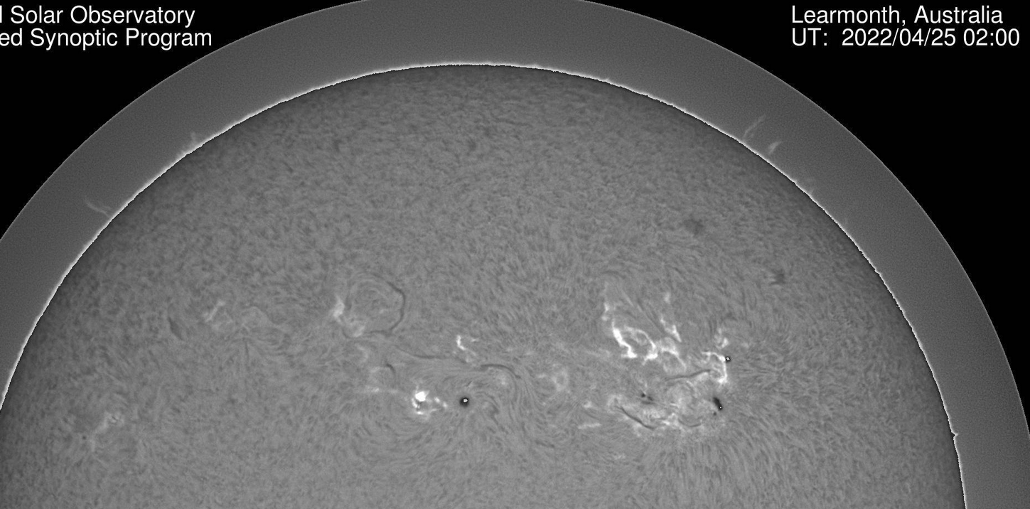 Flare M1.27 v AR2993_2995, 02h 00m UT, 25.4.2022 , GONG Learmonth.png
