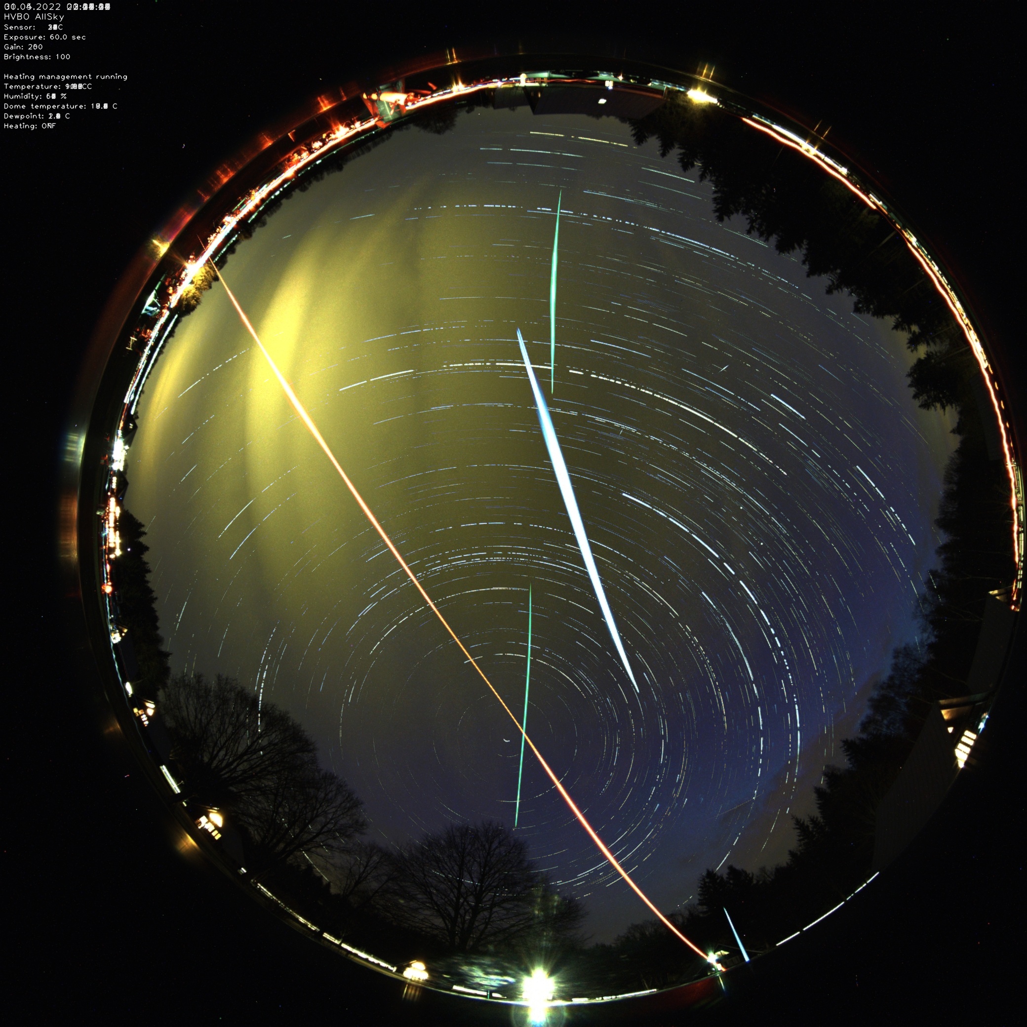 startrails-20220430.jpg