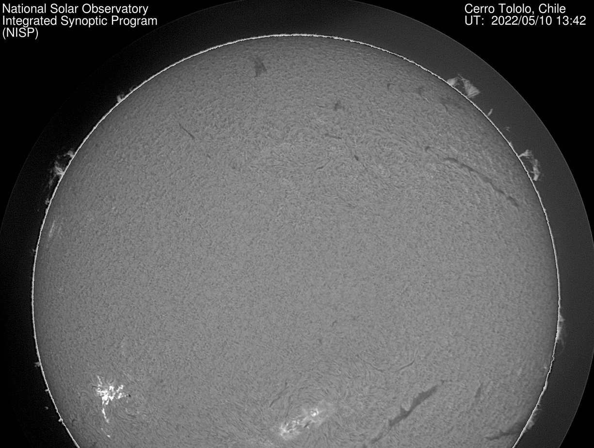 Flare X1.51 v AR 3007, 10.05.2022, 13h 45m UT, GONG Cerro Tololo.png
