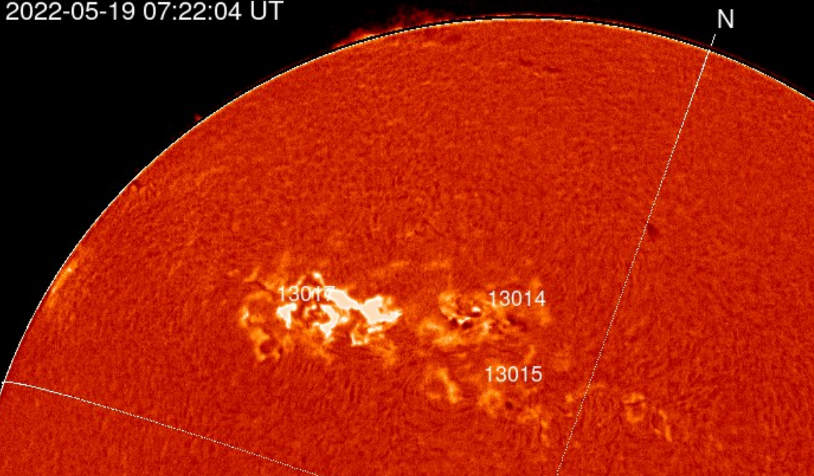 Flare M1.01 v AR 3017 , 07h 22m UT, Kanzekhöhe.png