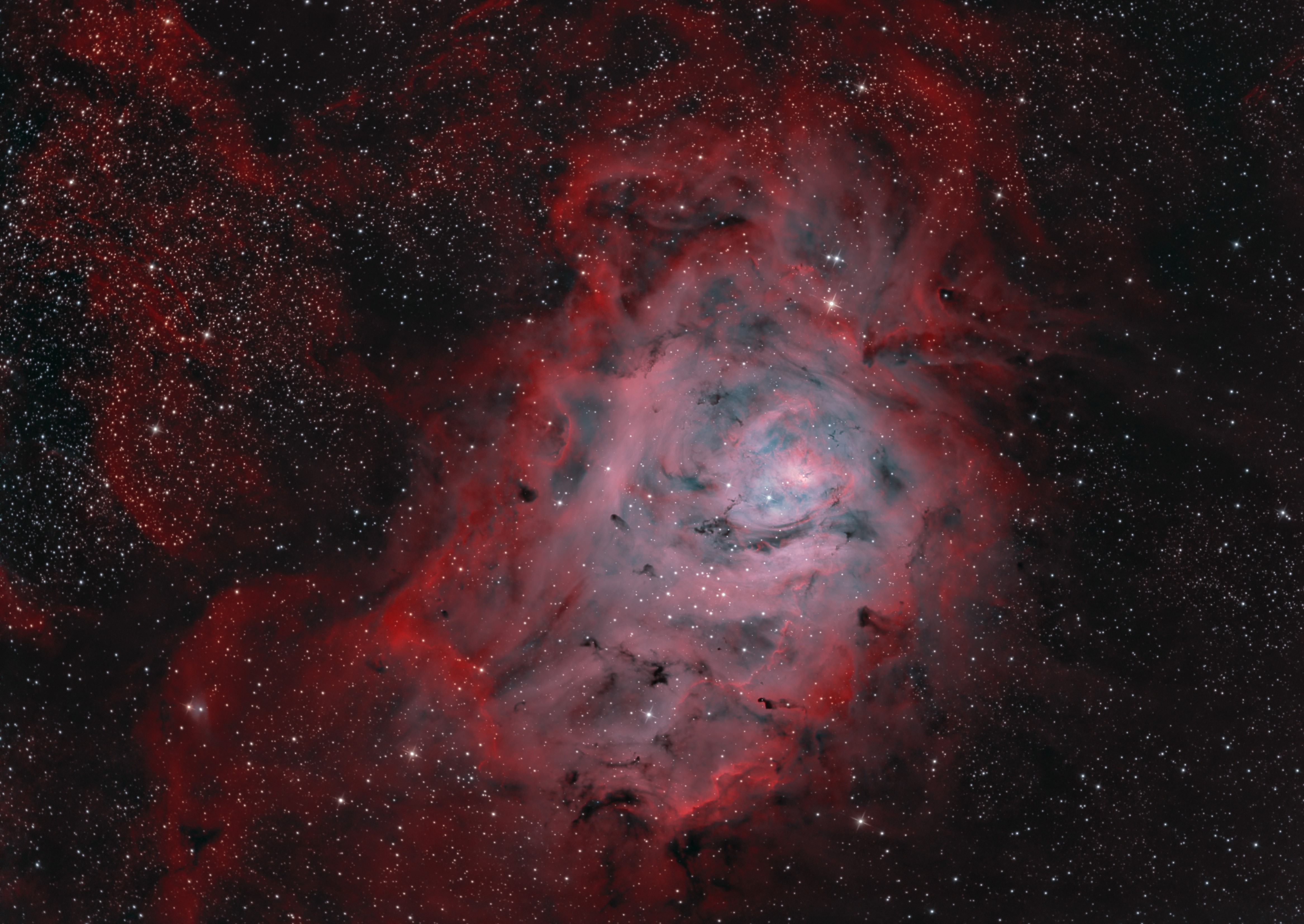 M8_Lagoon nebula_bicolor_4_sm.jpg