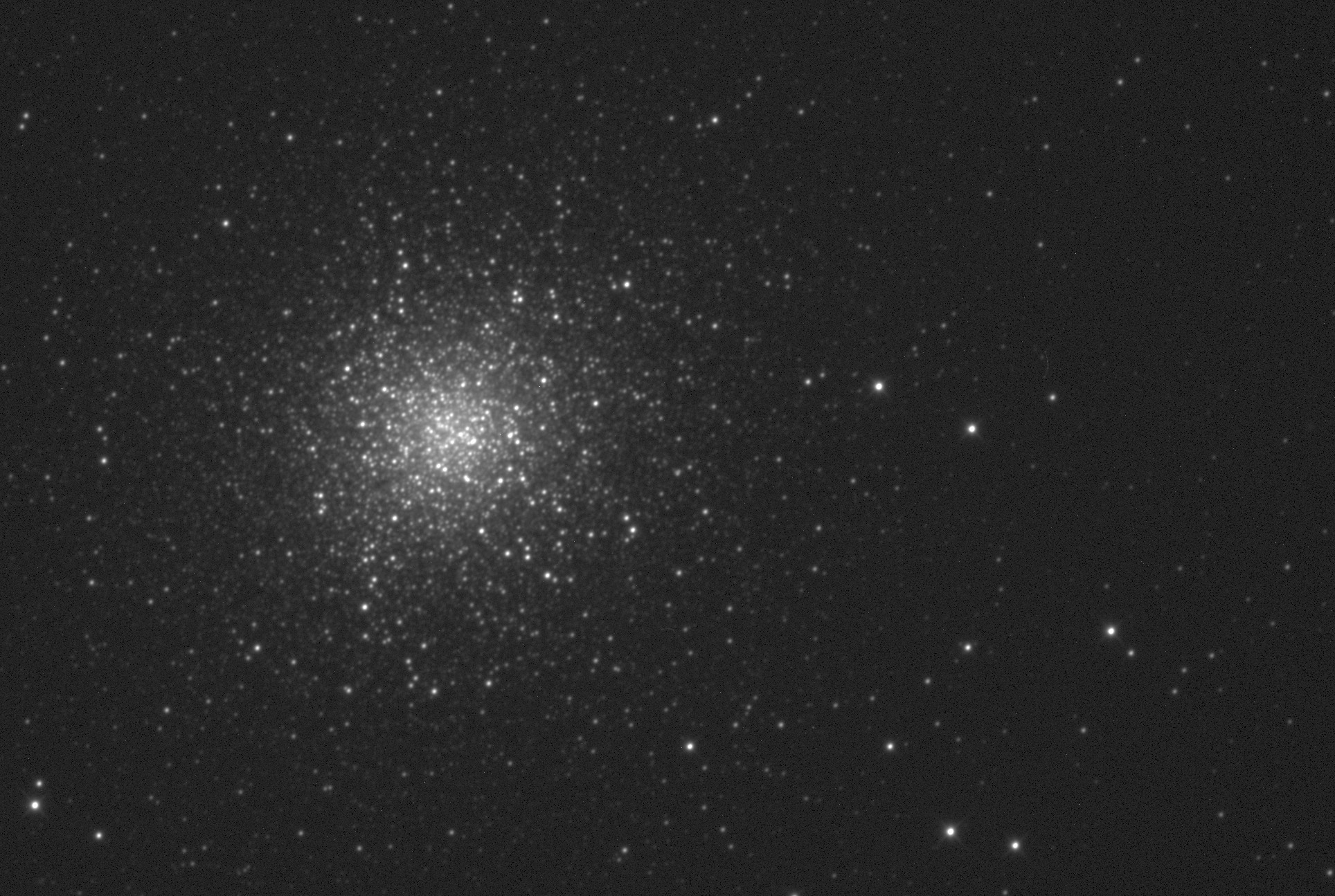 M13_2015-000_L_1.jpg