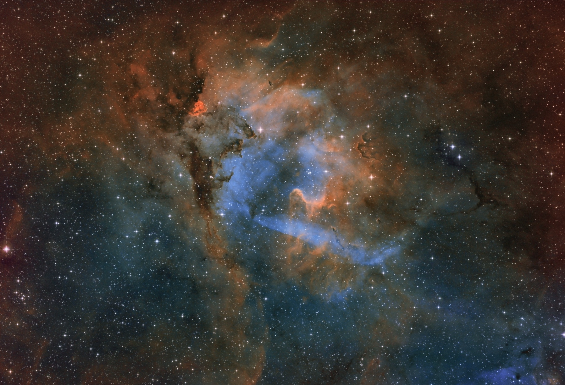 Lion nebula_HST and bicolor mix.jpg