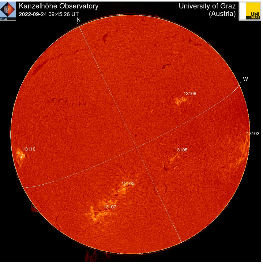 Sluneční chromosféra 24.9.2022, 9h 45m UT, Kanzelhöhe.png