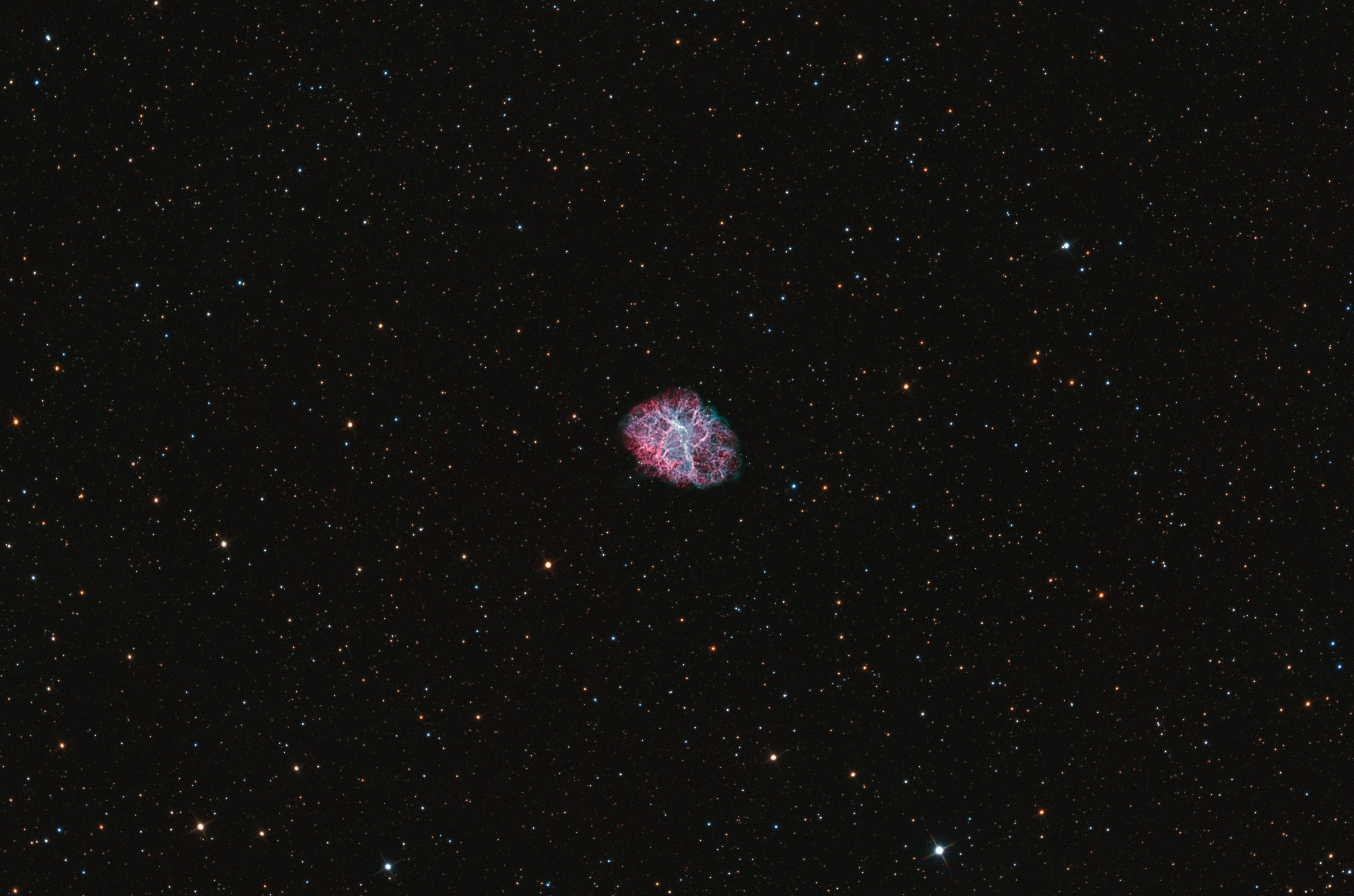 M1_Crab nebula_Bicolor_v2_with RGB stars_sm.jpg