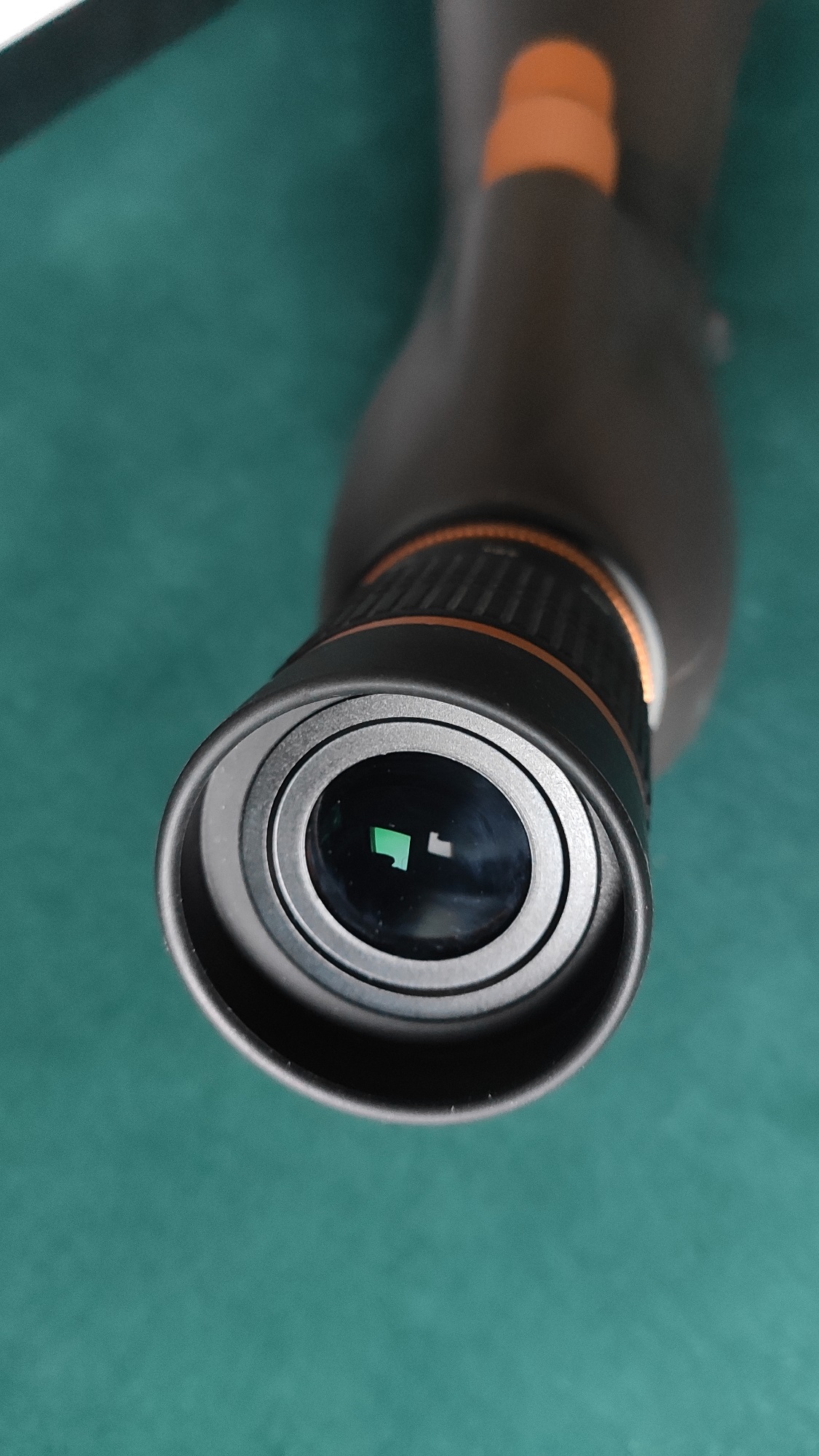Levenhuk-Blaze-Pro-100-eyepiece.jpg