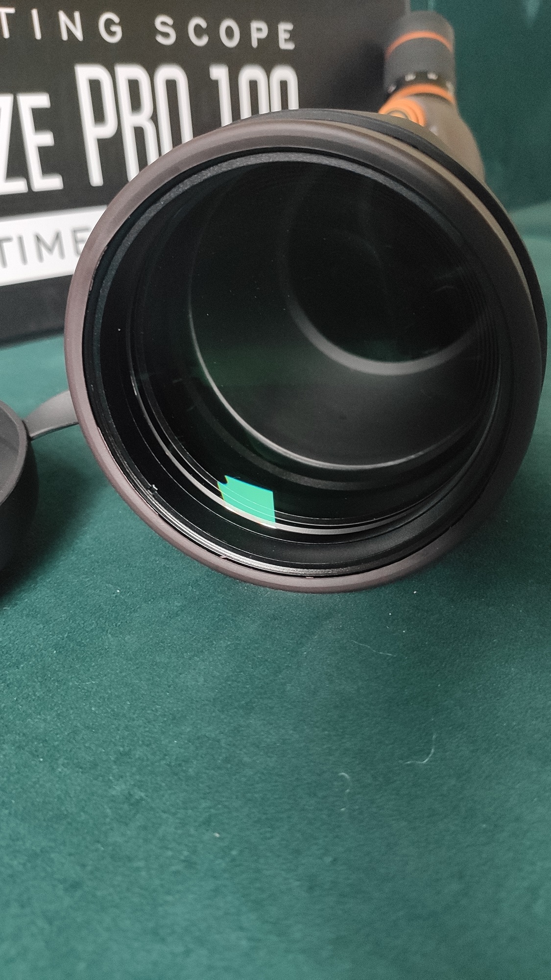 Levenhuk-Blaze-Pro-100-front-lens.jpg