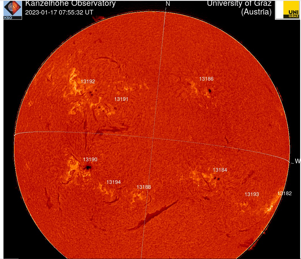 Chromosféra 17. 1. 2023, 07h 55m UT, Kanzelhöhe.png