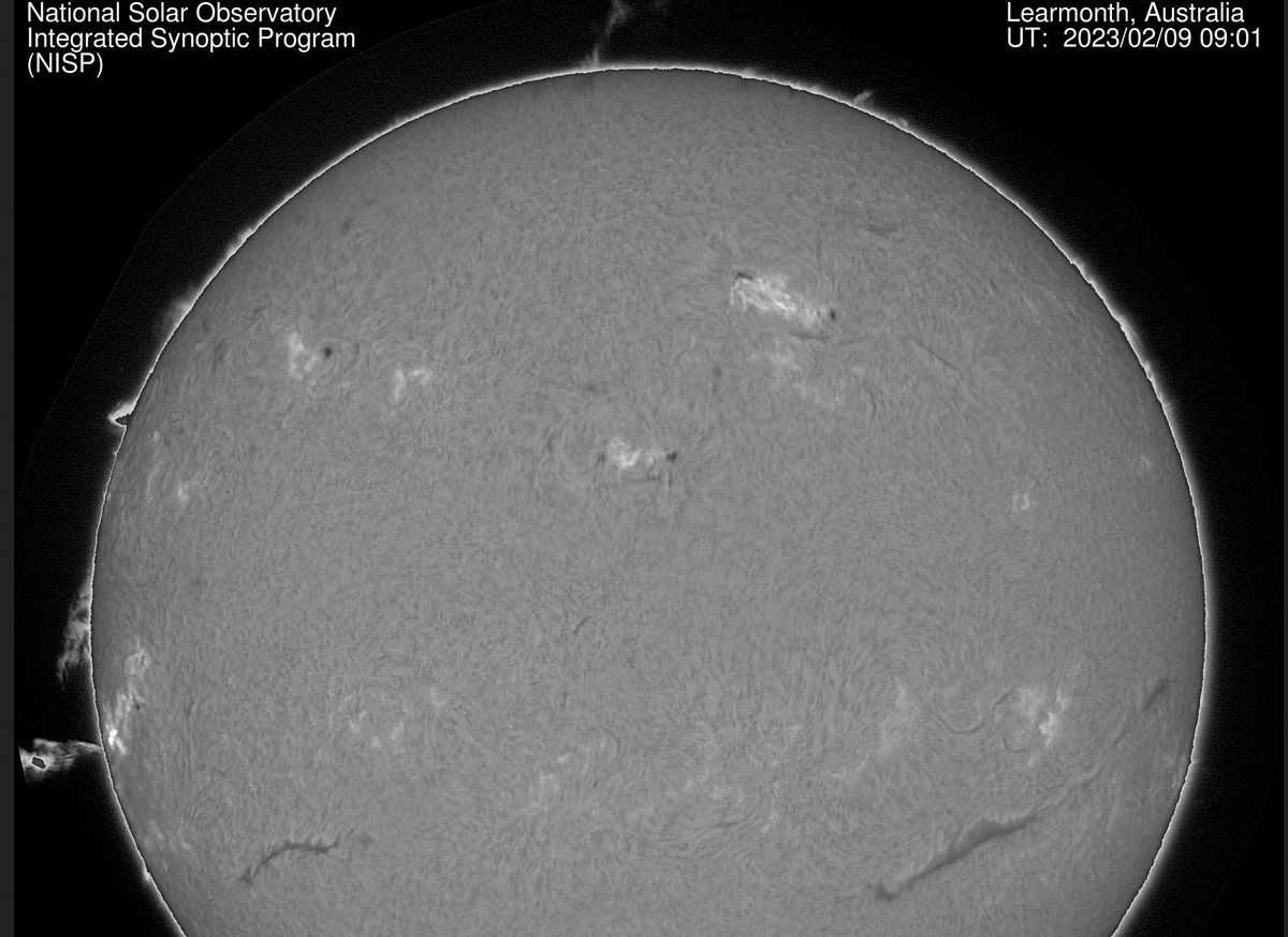 Eruptivní protuberance  M2.85, 09. 02. 2023, 09h 01m UT, Learmonth GONG.png