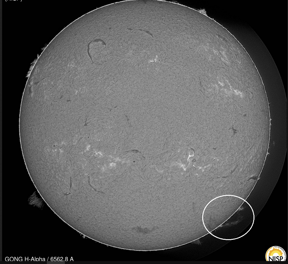 Chromosféra 11.03.2023, 15h 47m UT, GONG Cerro Tololo, počáteční fáze CME.png