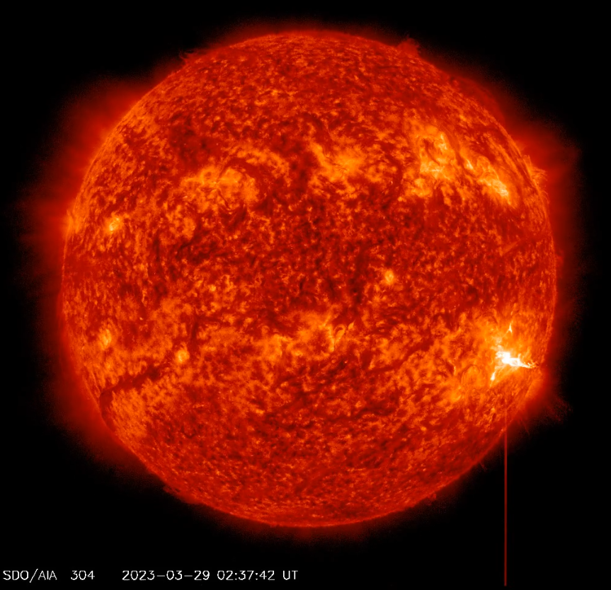 Erupce X1.27 v AR3256, 29.03.2023, 02h 37m UT, SDO_AIA 304Ä.png