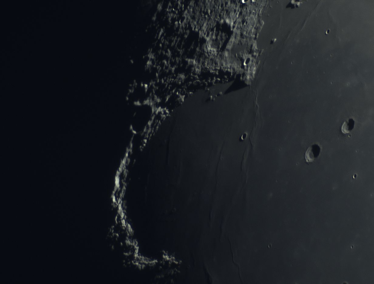 2023-04-30-1810_1-R-L Sinus Iridum.jpg