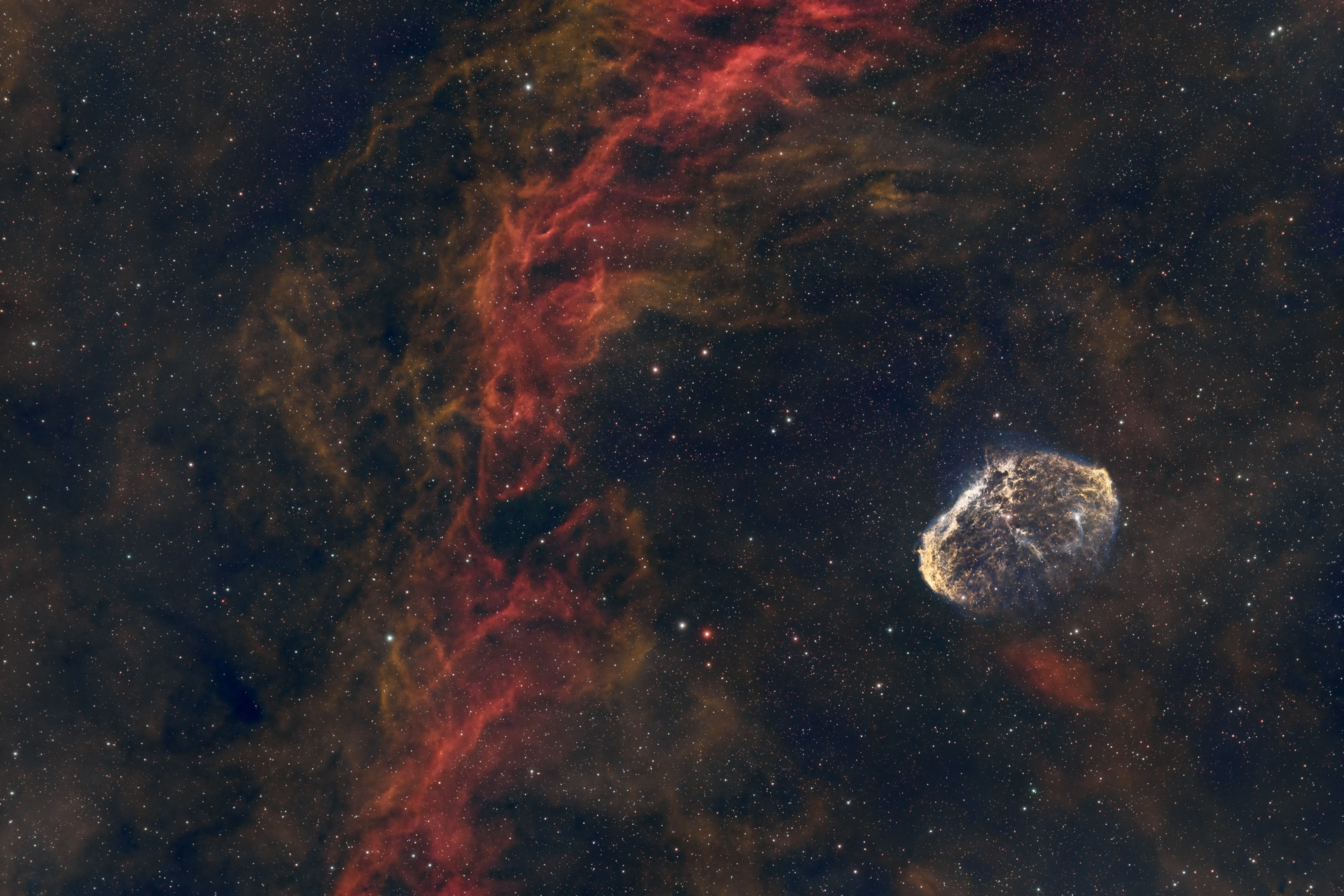 crescent-Nebula.jpg
