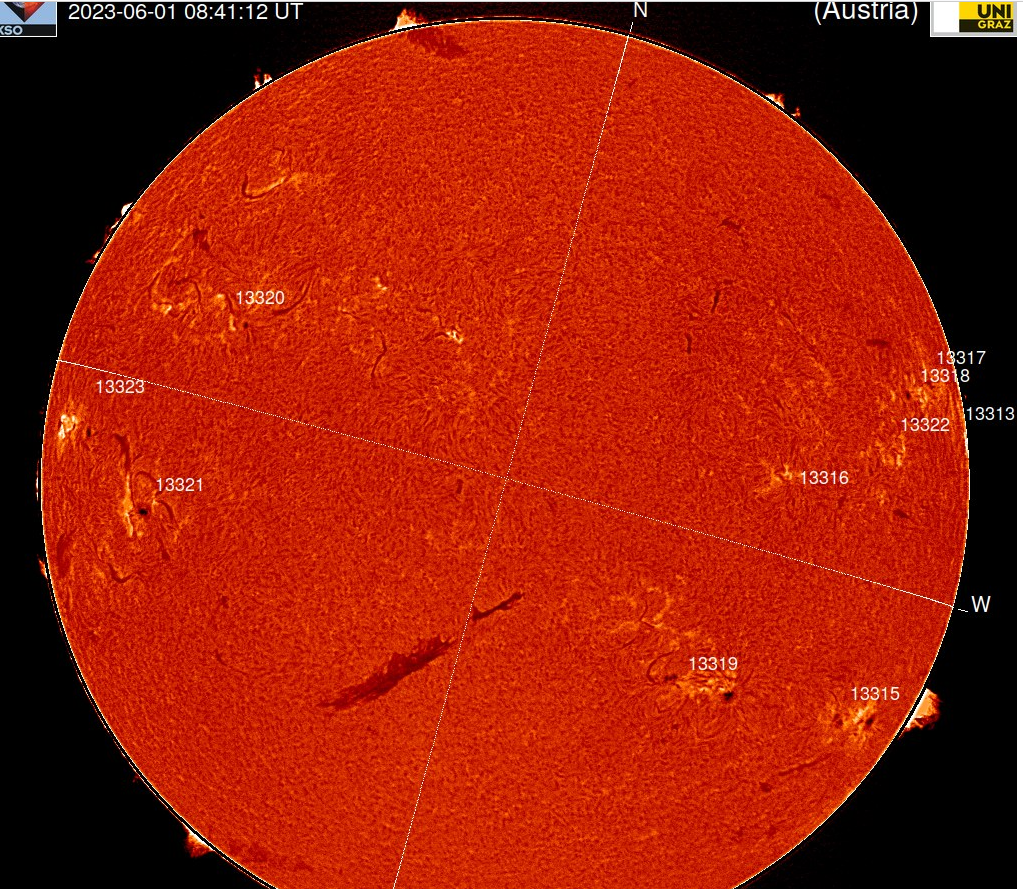 Chromosféra 1.6.2023, 08h 41m UT, Kanzelhöhe.png