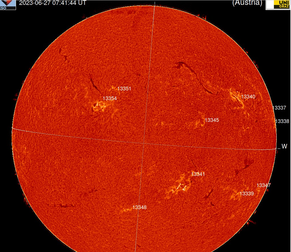 Chromosféra 27.6.2023, 07h 41m UT, Kanzelhöhe.png