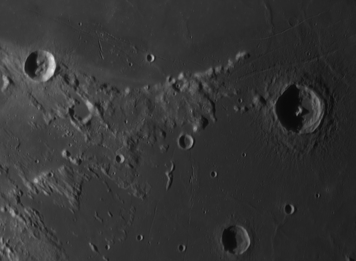 2023-07-08-0044_1-R-L-Moon_lapl4_ap1109 2.jpg